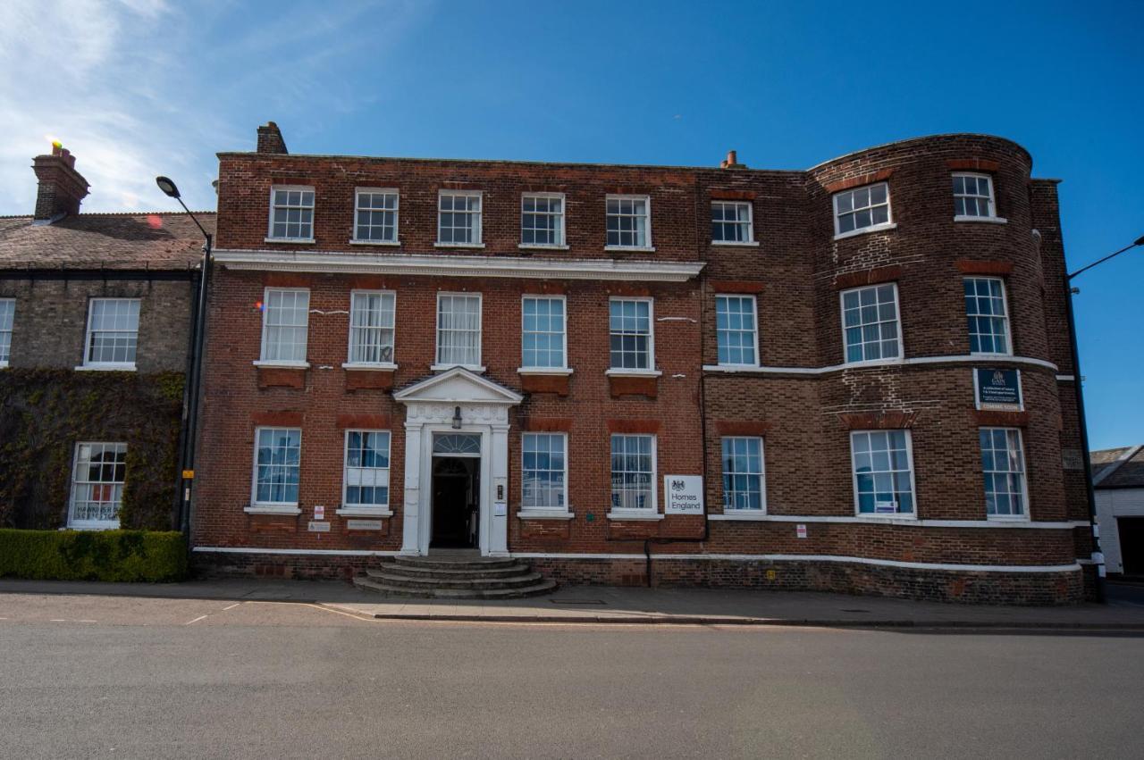 Modern Apartments In Kings Lynn With Free Wi-Fi キングズ・リン エクステリア 写真